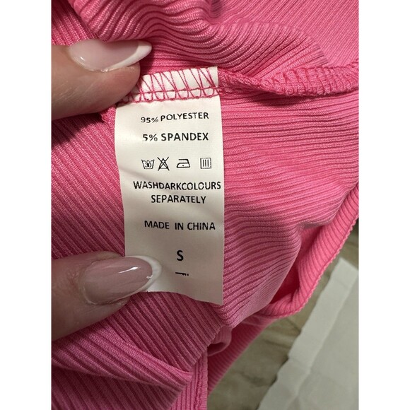 Unbranded Women’s Plain Pink Bodysuit Size Small - Picture 3 of 3